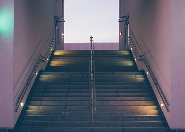 stairs-925509_640